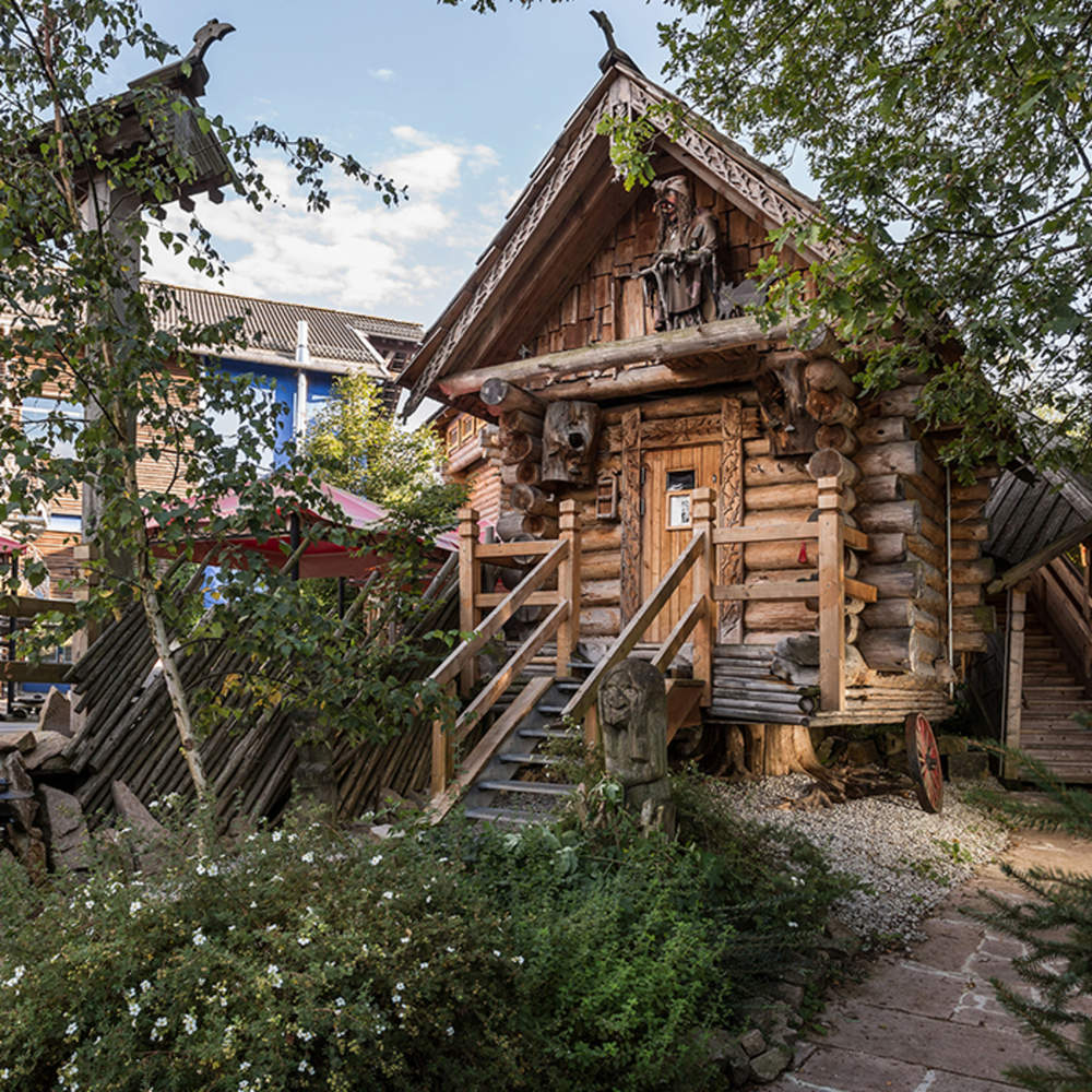 qu-eibenstock-huehnerfuss-banja.jpg